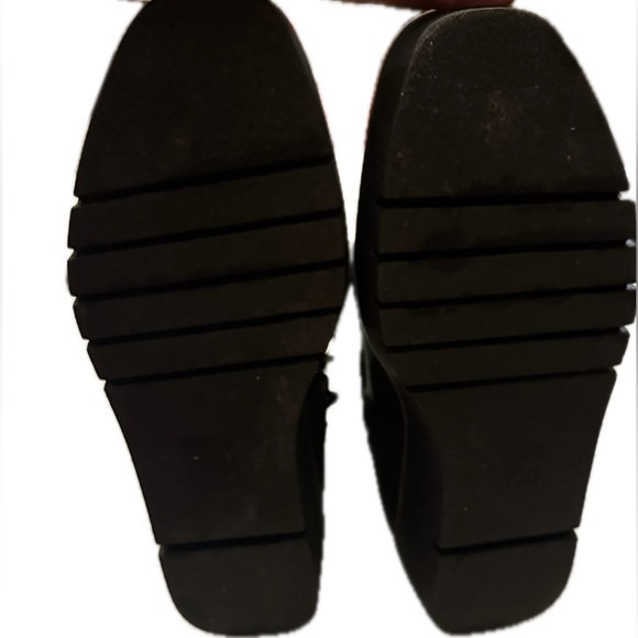 Naturalizer Black Leather Chelsea platform wedge boots, 7.5 - Picture 6 of 8